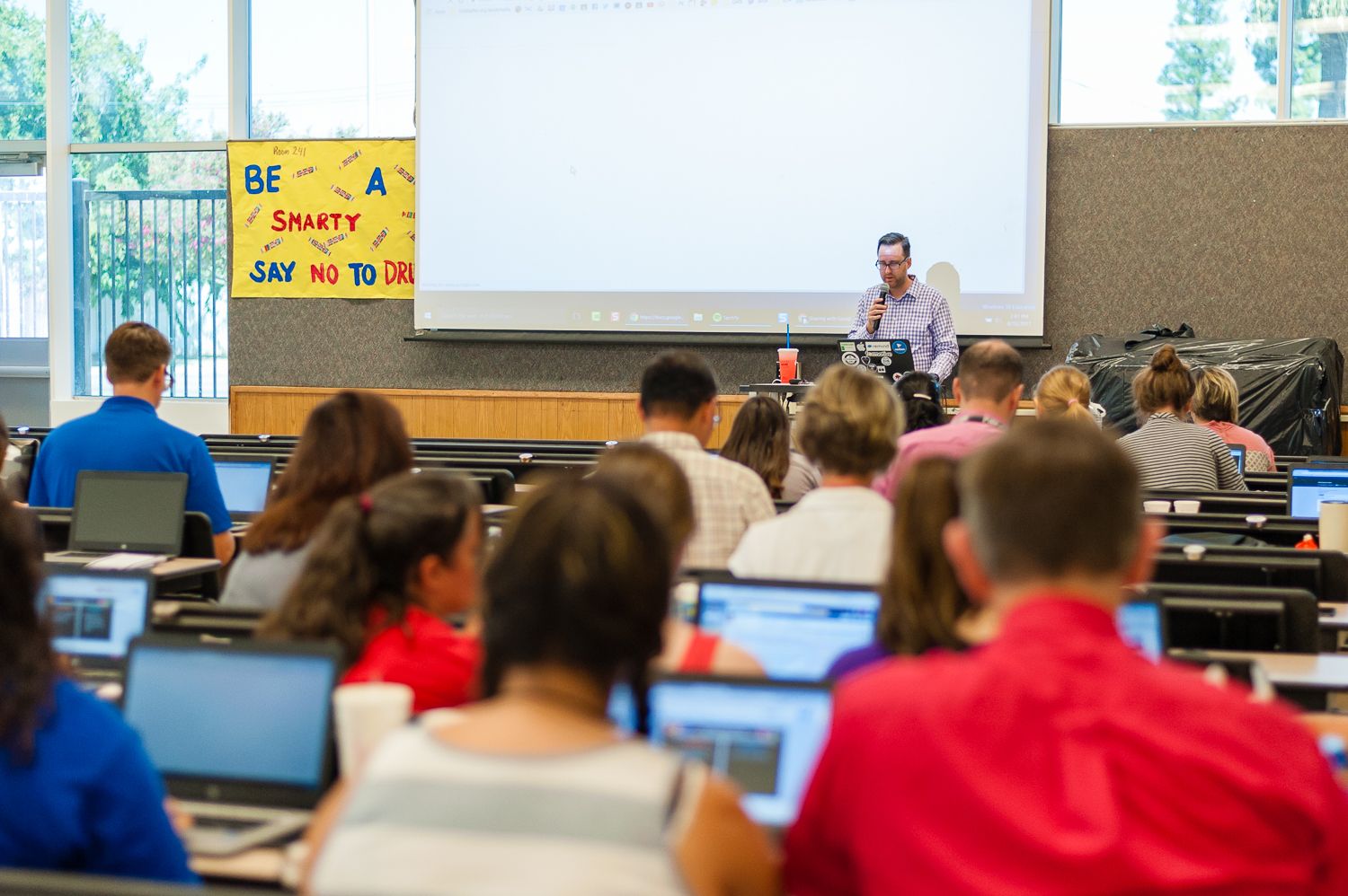 Hans Tullmann training educators
